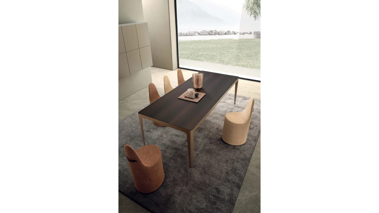 Tavolo Grand More con top in Legno di Presotto